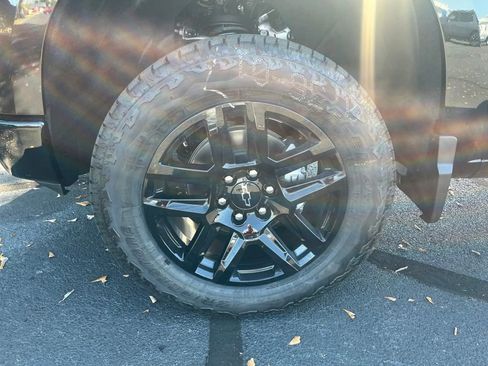 New 2026 Chevrolet Silverado 1500 LT Trail Boss w/ Safety Package image 26