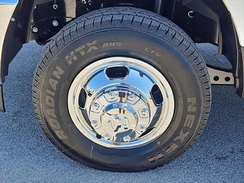 New 2026 RAM 3500 Tradesman AWD/4WD image 43