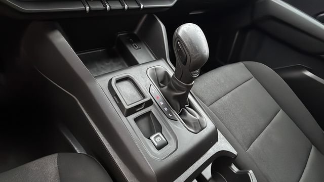 Used 2023 Chevrolet Colorado W/T RWD image 30