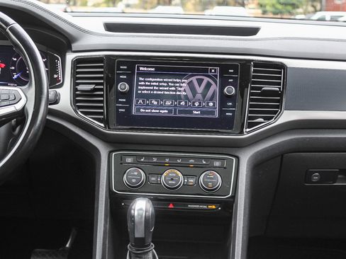 Used 2020 Volkswagen Atlas Cross Sport SEL image 13