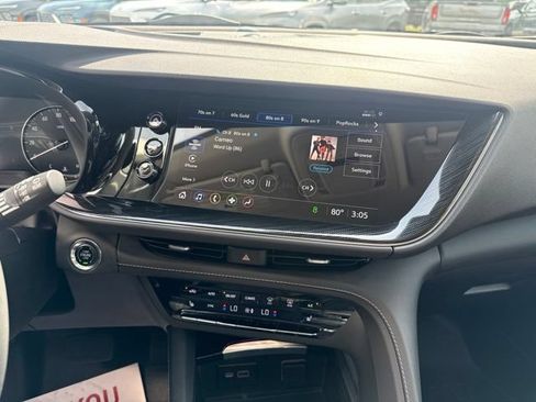 Certified 2023 Buick Envision Preferred AWD/4WD image 21