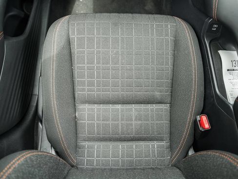 Used 2025 Honda HR-V Sport image 29