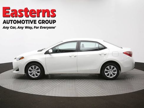 Used 2019 Toyota Corolla LE FWD image 62
