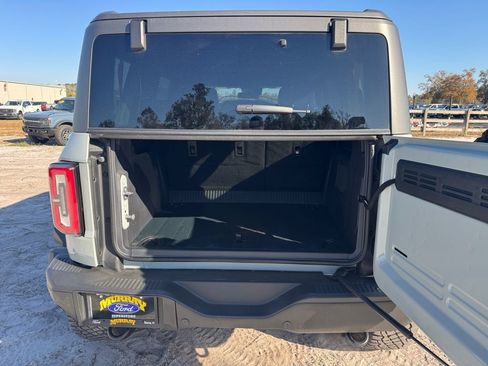 Certified 2023 Ford Bronco Badlands w/ Sasquatch Package image 25