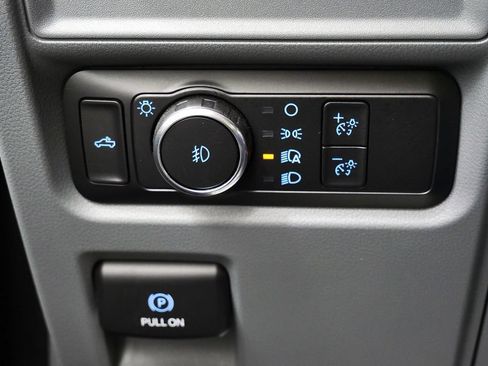 Used 2022 Ford F150 XLT AWD/4WD image 26
