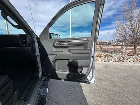 Used 2023 GMC Sierra 1500 SLT w/ SLT Premium Plus Package image 31