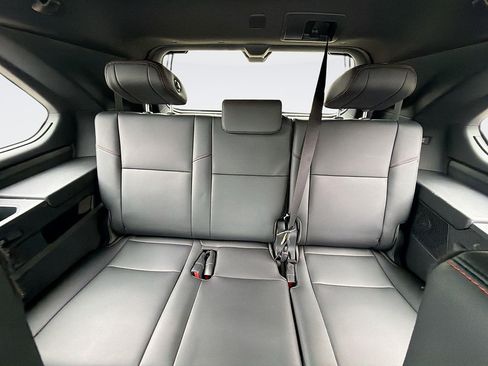 Used 2025 Toyota Sequoia TRD Pro AWD/4WD image 29