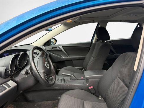 Used 2012 MAZDA MAZDA3 i Touring image 12