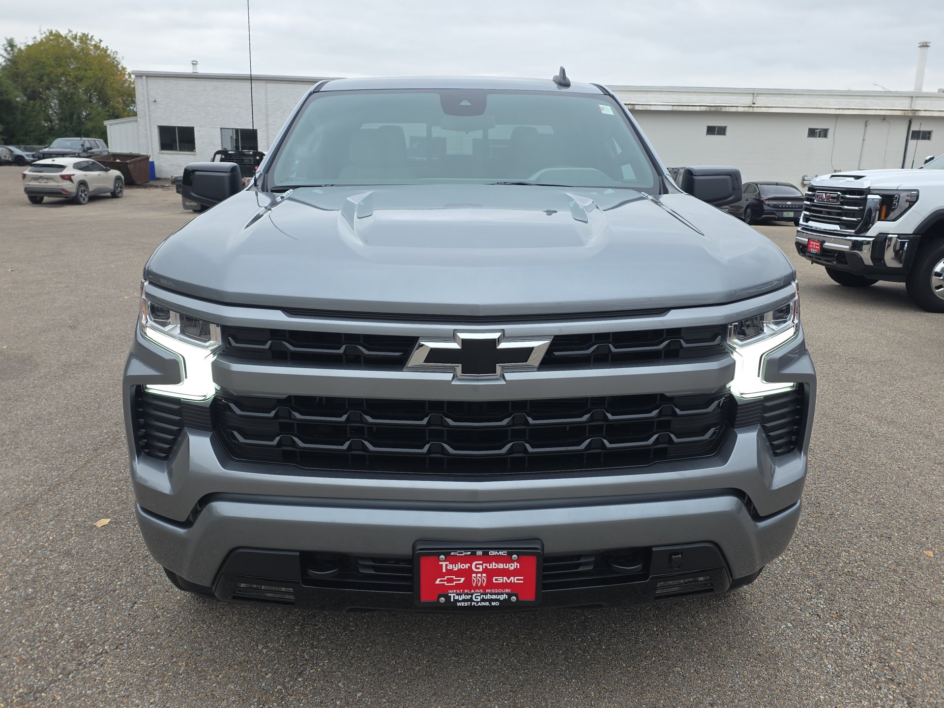 New 2026 Chevrolet Silverado 1500 RST w/ Convenience Package II AWD/4WD image 3