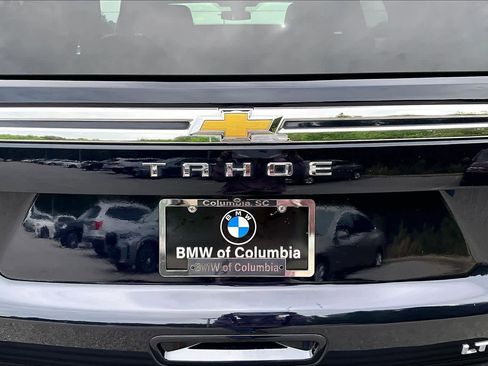 Used 2021 Chevrolet Tahoe LT w/ LT Signature Package RWD image 9