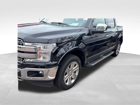 Used 2019 Ford F150 Lariat w/ Equipment Group 502A Luxury AWD/4WD image 6