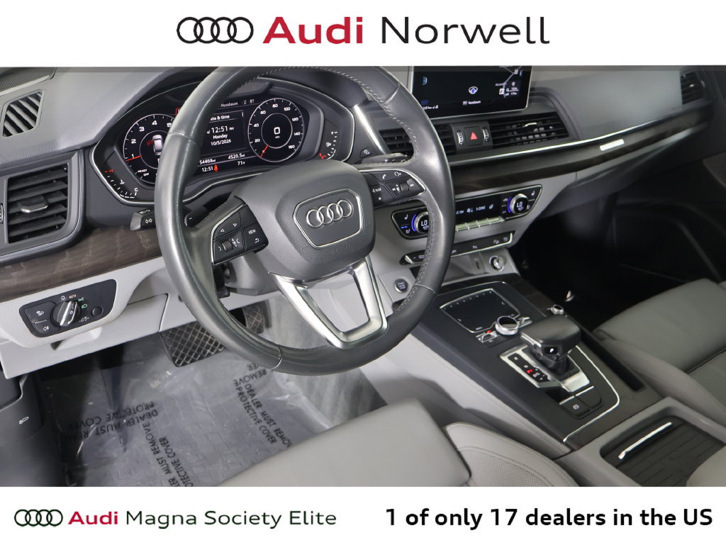 Used 2019 Audi Q5 2.0T Premium Plus w/ Premium Plus Package AWD/4WD image 2