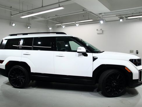 Used 2024 Hyundai Santa Fe Calligraphy image 9