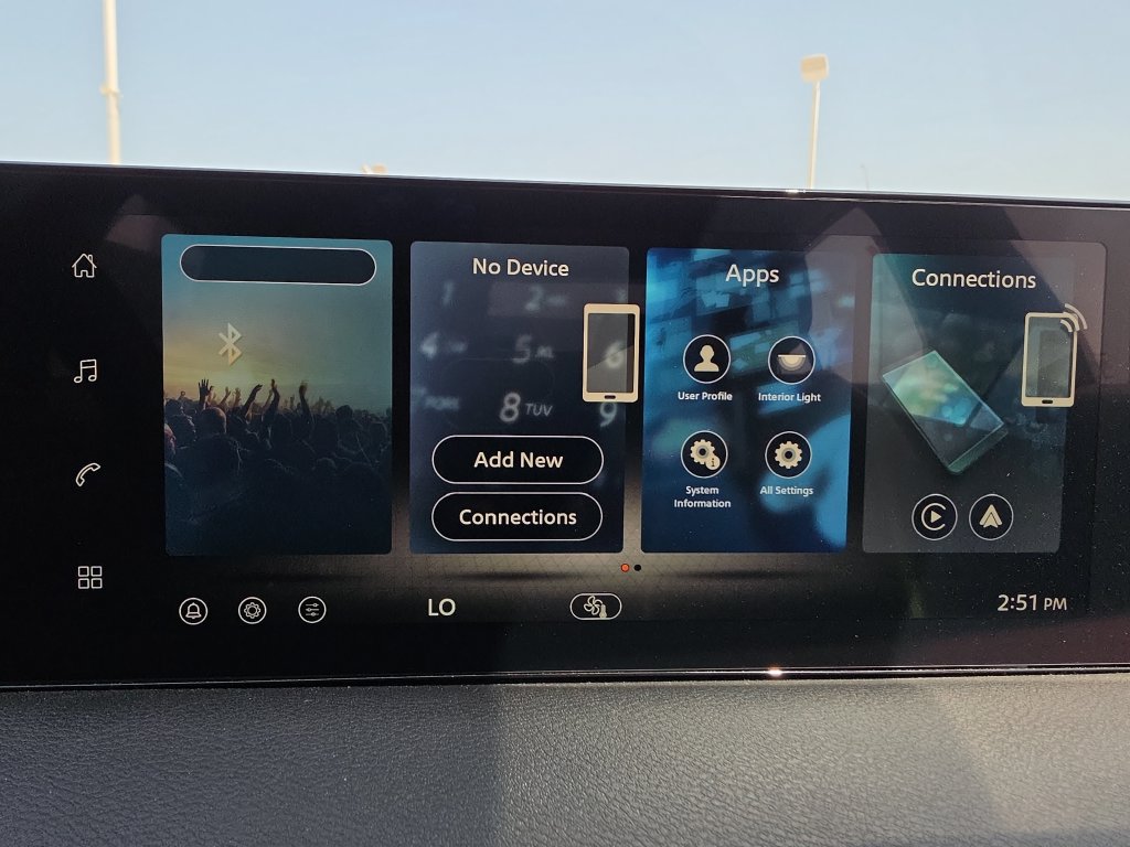 New 2027 Nissan Sentra SV FWD image 17