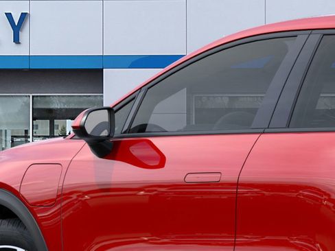 New 2026 Chevrolet Equinox EV LT image 22