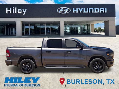 Used 2024 RAM 1500 Lone Star AWD/4WD image 3
