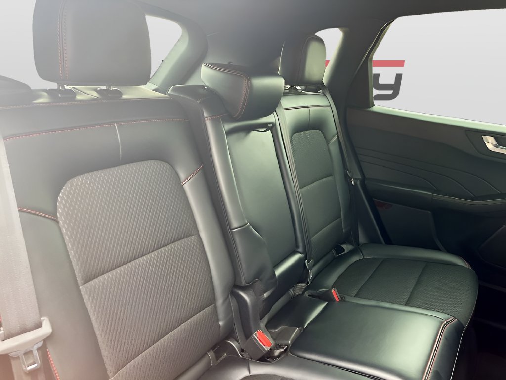 Used 2025 Ford Escape ST-Line AWD/4WD image 25