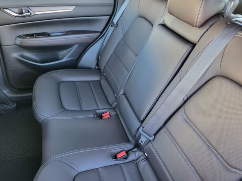New 2025 MAZDA CX-5 Signature image 22