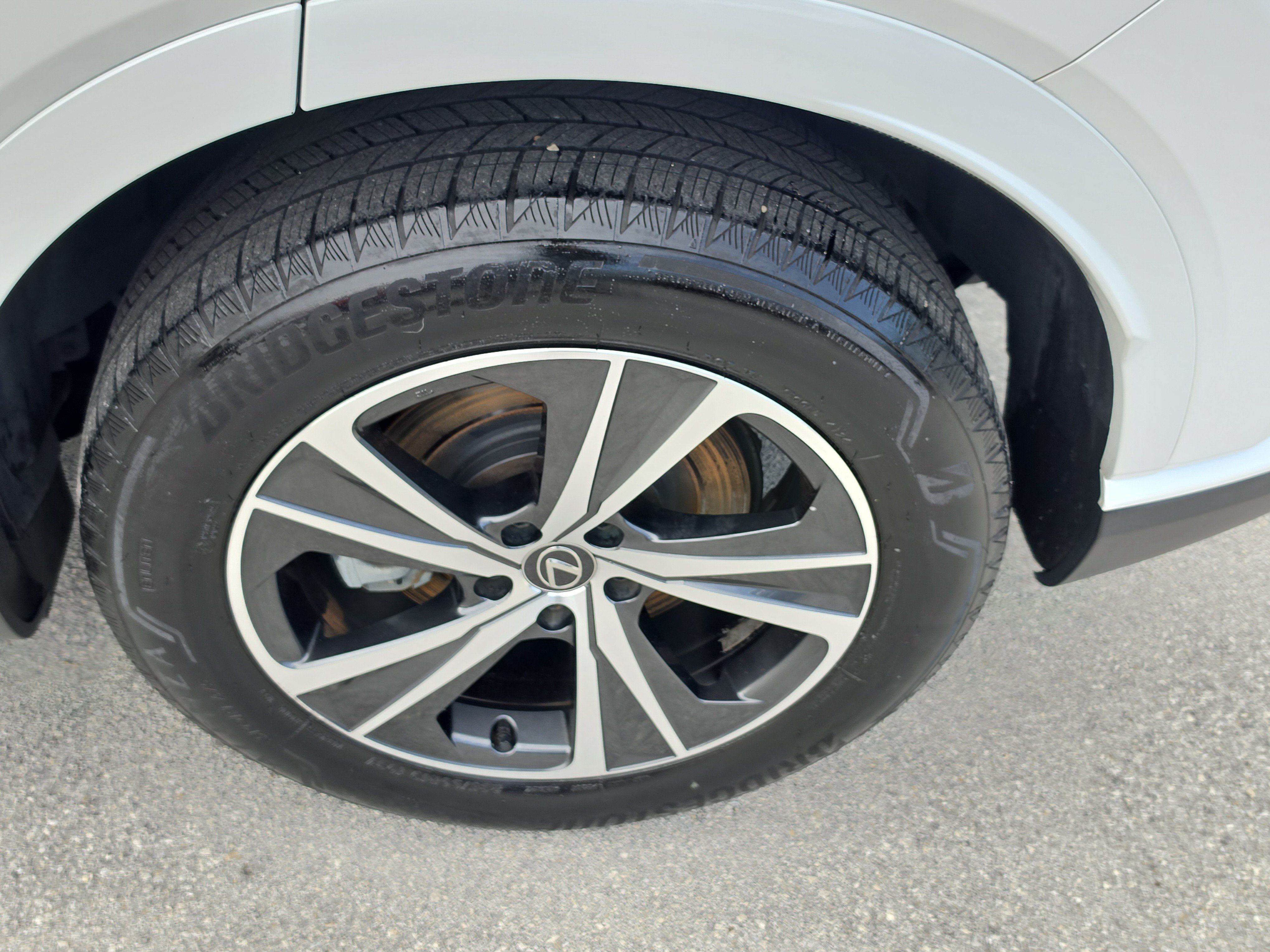 Used 2023 Lexus RX 350 Premium w/ Cold Area Package FWD image 27