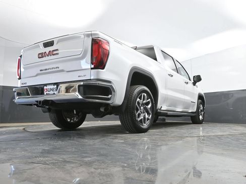 Used 2024 GMC Sierra 1500 SLT w/ SLT Premium Package AWD/4WD image 39