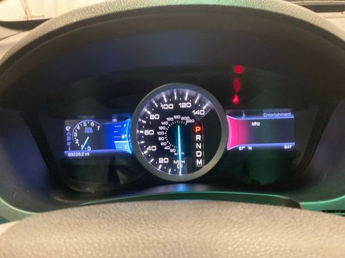 Used 2013 Ford Explorer XLT image 15