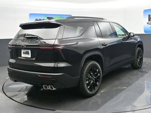 New 2026 Chevrolet Traverse LT w/ Enhanced Driving Package FWD image 5