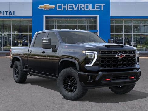 New 2026 Chevrolet Silverado 2500 ZR2 w/ LPO, Dark Essentials Package AWD/4WD image 7