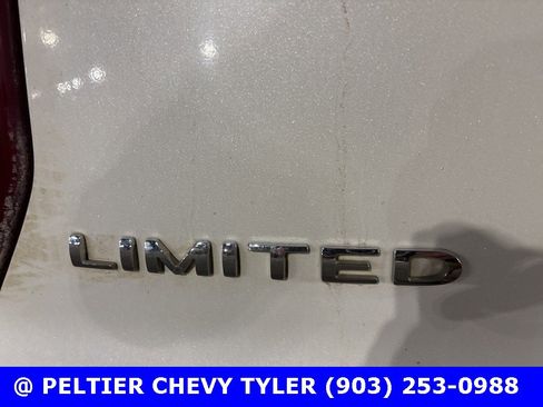 Used 2016 Ford Explorer Limited w/ Class II Trailer Tow Package image 9