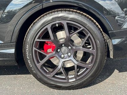 New 2026 Audi SQ7 Prestige