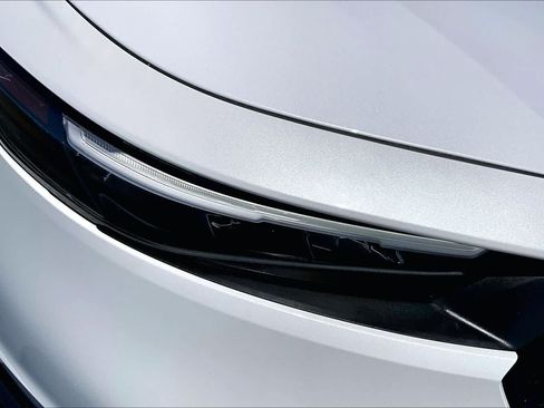 Used 2023 Honda Accord EX image 27
