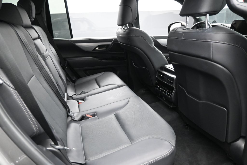 Used 2024 Lexus LX 600 F Sport AWD/4WD image 26