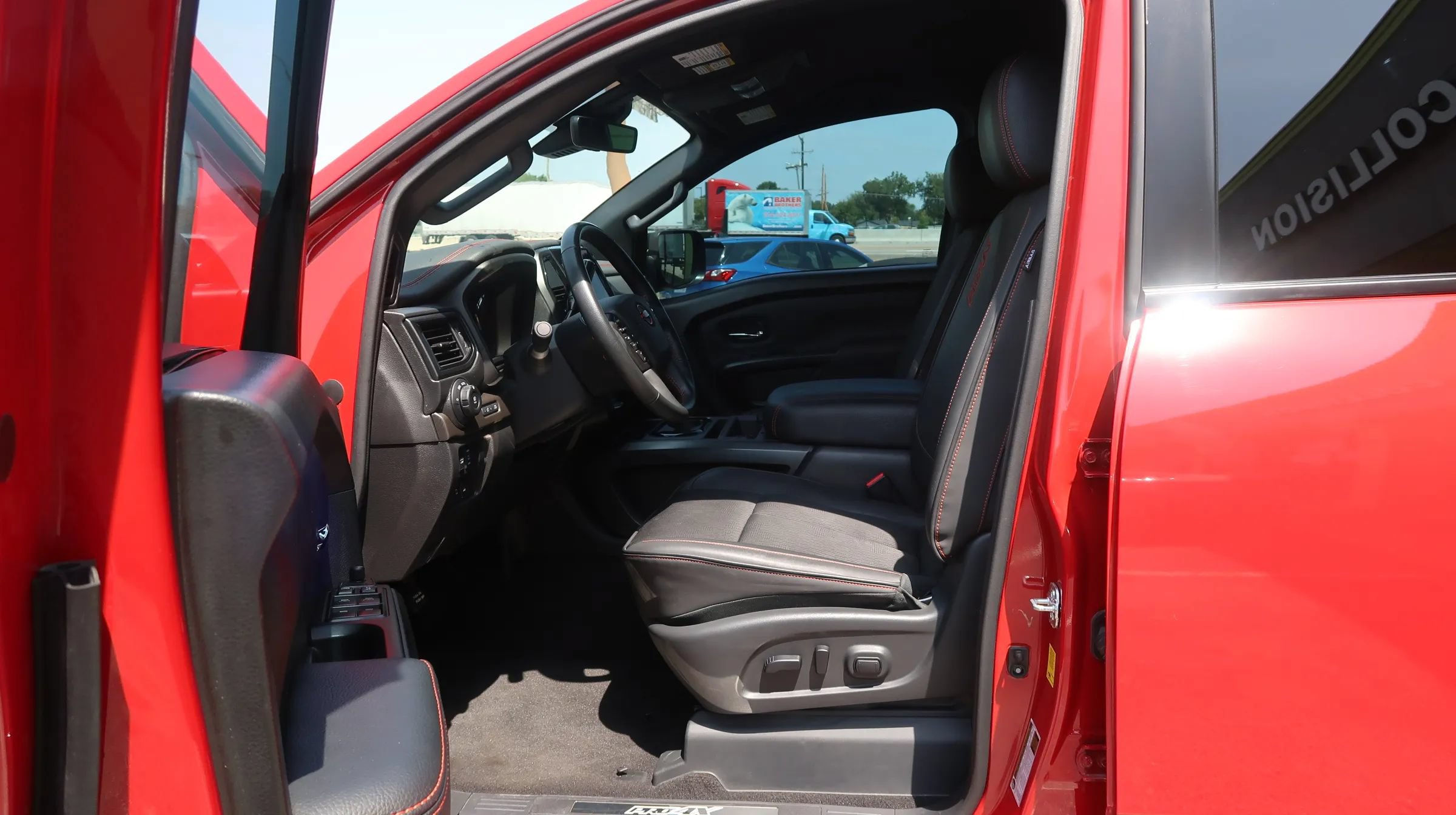 Used 2024 Nissan Titan PRO-4X w/ Off Road Protection Package AWD/4WD image 17