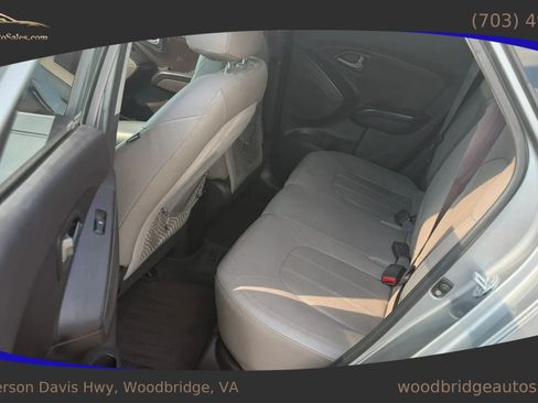 Used 2014 Hyundai Tucson Limited w/ Technology Package 02 FWD image 12