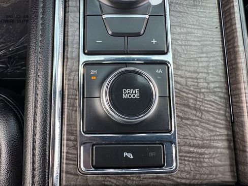 Certified 2021 Ford Expedition Limited AWD/4WD image 31