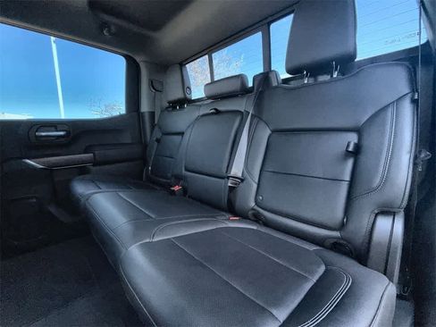 Used 2019 GMC Sierra 1500 SLT image 13
