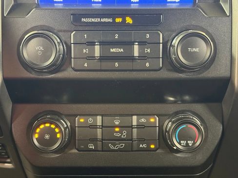 Used 2020 Ford F150 XLT w/ Max Trailer Tow Package AWD/4WD image 42
