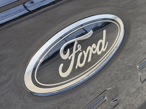 Used 2024 Ford F250 Lariat w/ Lariat Ultimate Package image 41