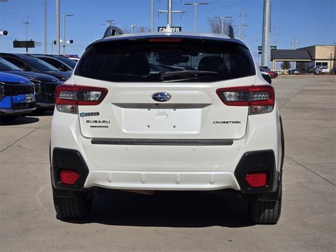 Used 2020 Subaru Crosstrek 2.0i Limited w/ Moonroof Package w/Navigation image 13