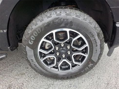 Used 2022 Ford F150 XLT w/ Equipment Group 302A High image 12