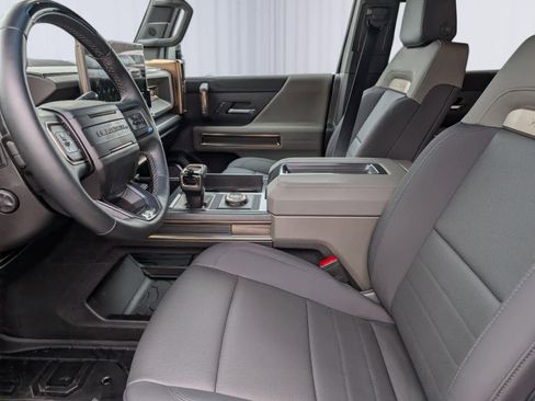 Certified 2024 GMC Hummer EV 3X w/ Extreme Off-Road Package image 12