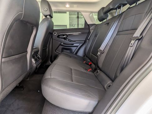 Used 2023 Land Rover Range Rover Evoque SE image 14