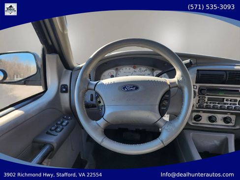 Used 2003 Ford Explorer Sport Trac XLS AWD/4WD image 26