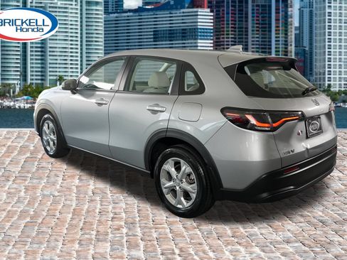 Certified 2024 Honda HR-V LX image 5