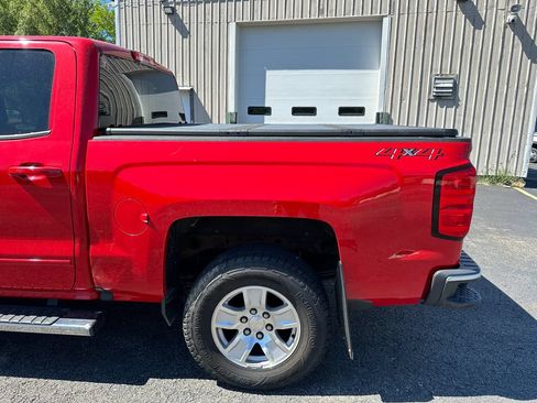 Used 2018 Chevrolet Silverado 1500 LT w/ All Star Edition AWD/4WD image 17