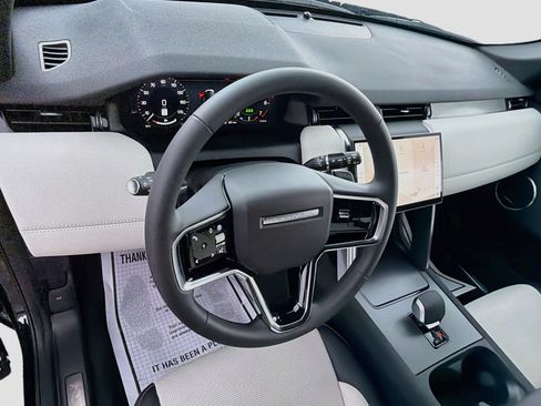 New 2026 Land Rover Discovery Sport Landmark AWD/4WD image 25