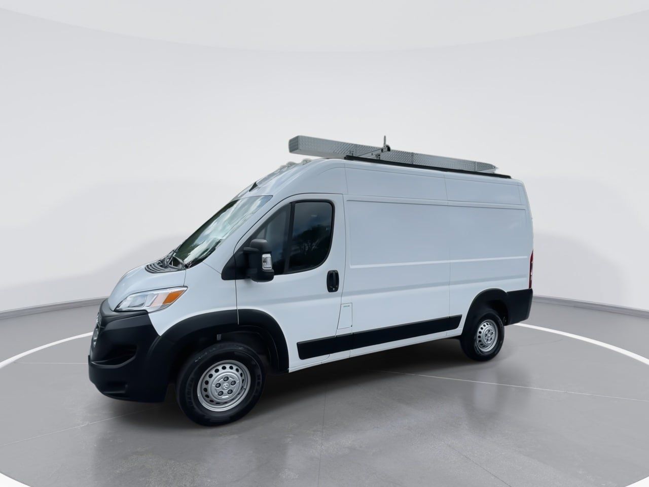 Used 2025 RAM ProMaster 2500 FWD image 8