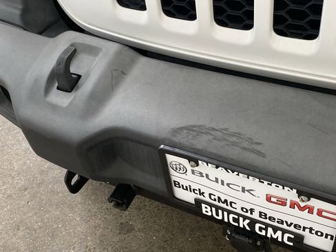 Used 2020 Jeep Gladiator Sport w/ Quick Order Package 24S image 31