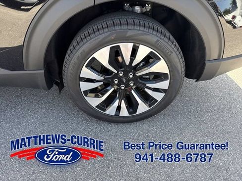 New 2026 Ford Explorer Platinum AWD/4WD image 16
