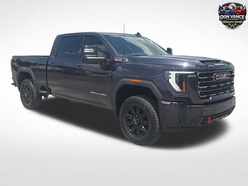 Used 2026 GMC Sierra 2500 AT4 AWD/4WD image 7