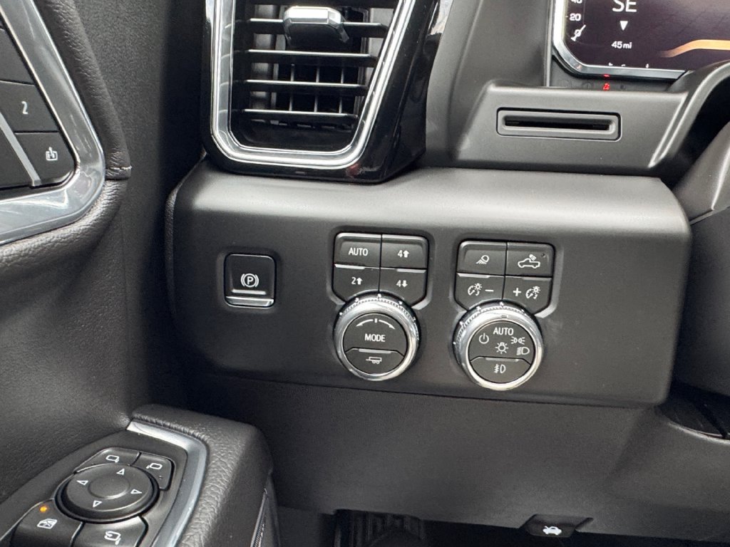 Used 2026 GMC Sierra 1500 Denali AWD/4WD image 31